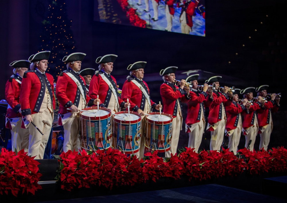 Fife and Drum in American Holiday Festival 2025