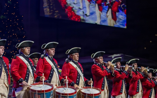 Fife and Drum in American Holiday Festival 2025