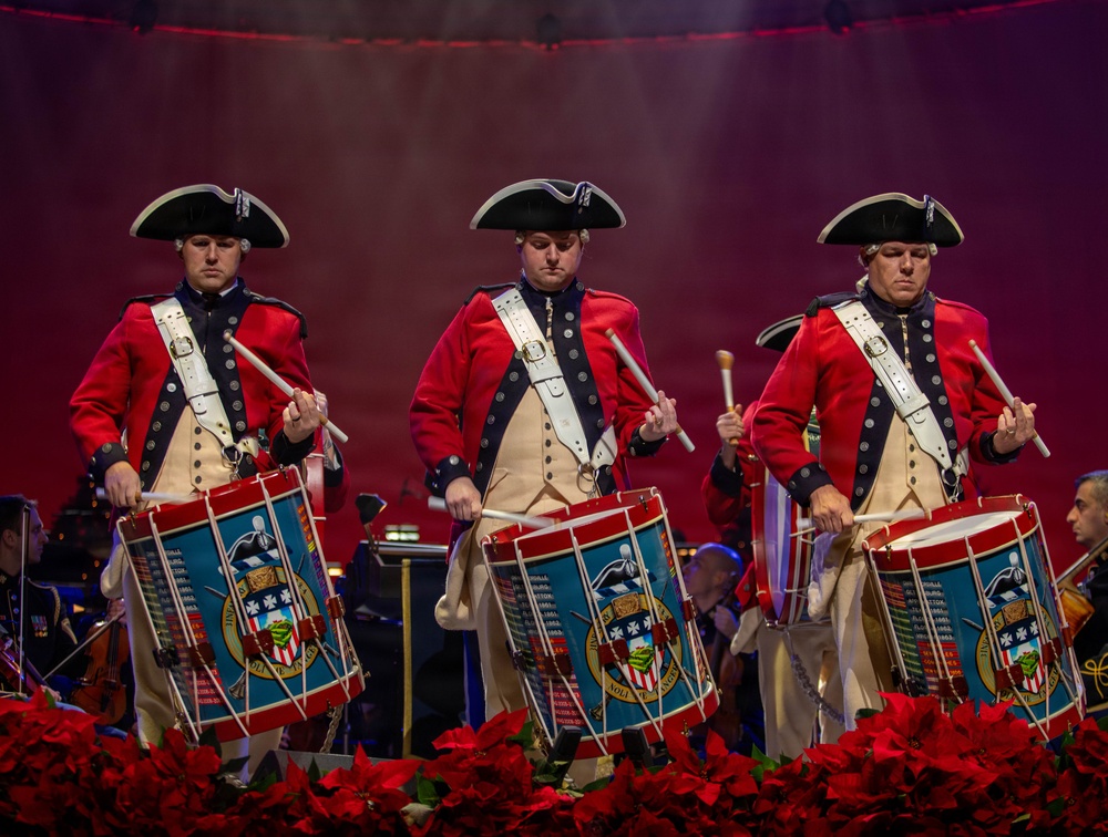 Fife and Drum in American Holiday Festival 2025