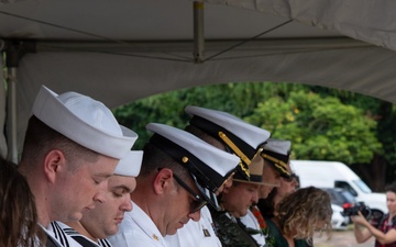 USS Oklahoma Sailors and Marines Honored on 84th Anniversary of Pearl Harbor