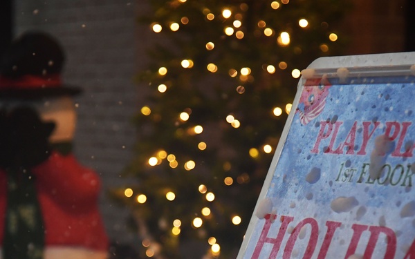 Military families receive holiday joy