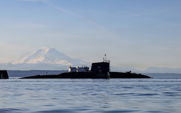 The former USS Sam Rayburn (SSBN 635), now MTS Rayburn, departs Seattle for the final time.