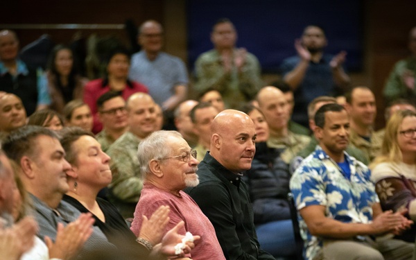 AKNG command senior enlisted leader Small hands reigns to Phlegar, celebrates retirement