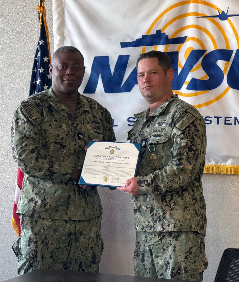 Capt. Wilson visits NAVSUP FLC Jacksonville site NAS Corpus Christi