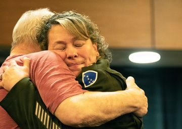 Beloved, longest serving AKNG command senior enlisted leader Small hands reigns to Phlegar, celebrates retirement