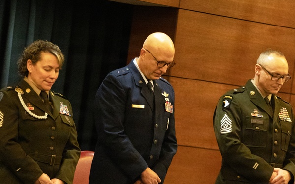 AKNG command senior enlisted leader Small hands reigns to Phlegar, celebrates retirement