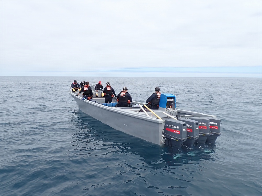 Coast Guard Cutter James conducts counter-drug patrol in Eastern Pacific Ocean