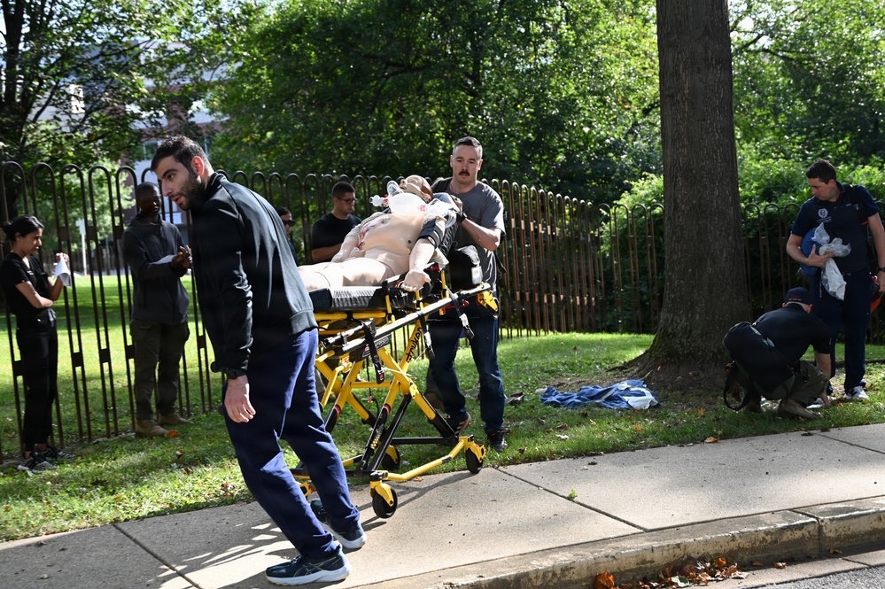 33rd WMD-CST Joins MedStar Health SiTEL for Emergency Medical Training