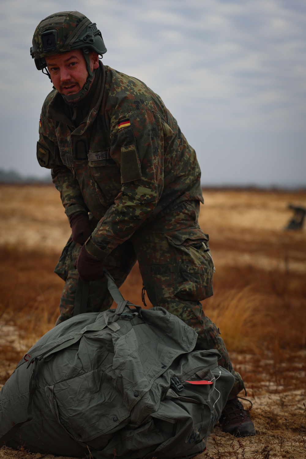 20251106-A-FF496-1107