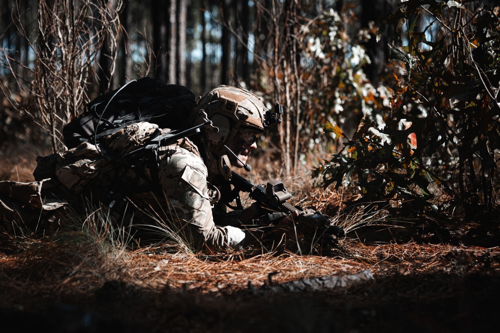 Special Operations Forces Train With Conventional Units During Validation Exercise