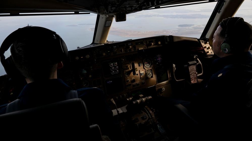 89th Airlift Wing conducts Ravens game flyover
