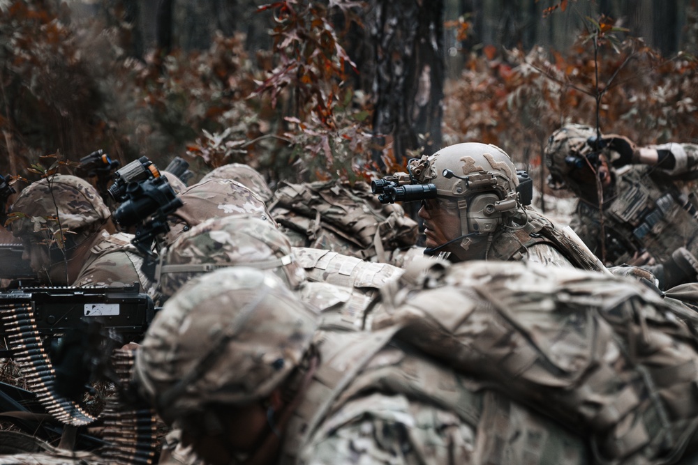 Special Operations Forces Train With Conventional Units During Validation Exercise