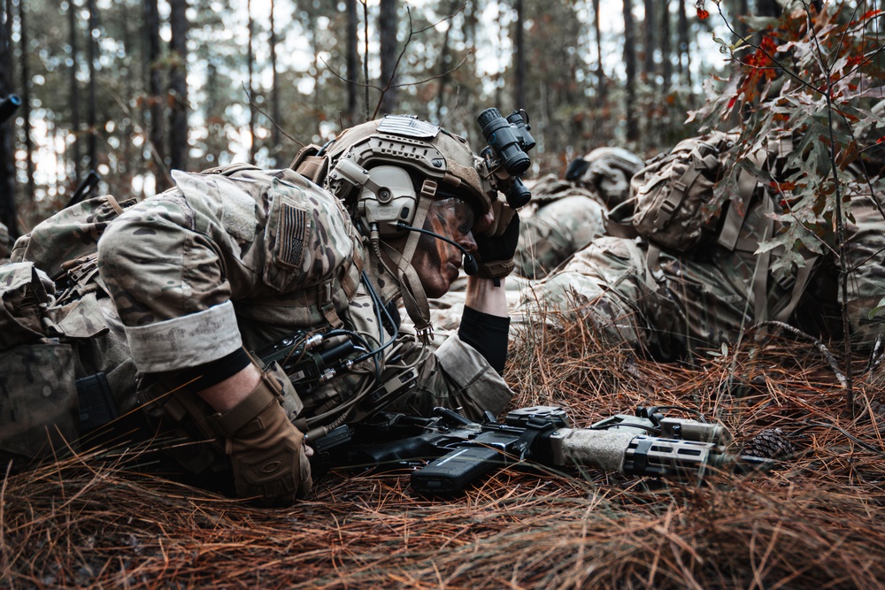 Special Operations Forces Train With Conventional Units During Validation Exercise