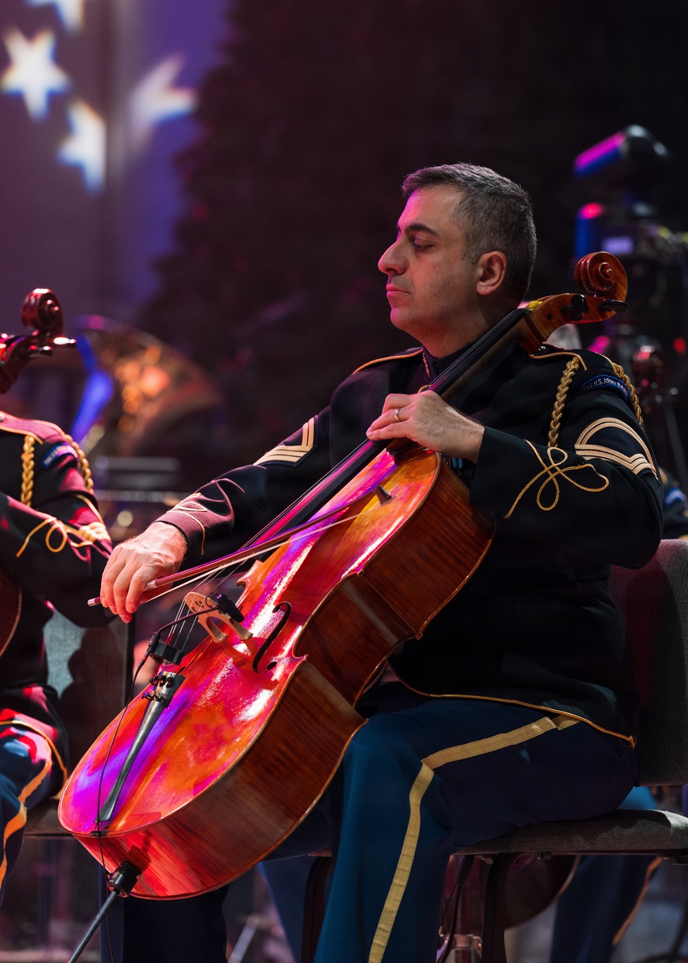US Army Band performs American Holiday Festival