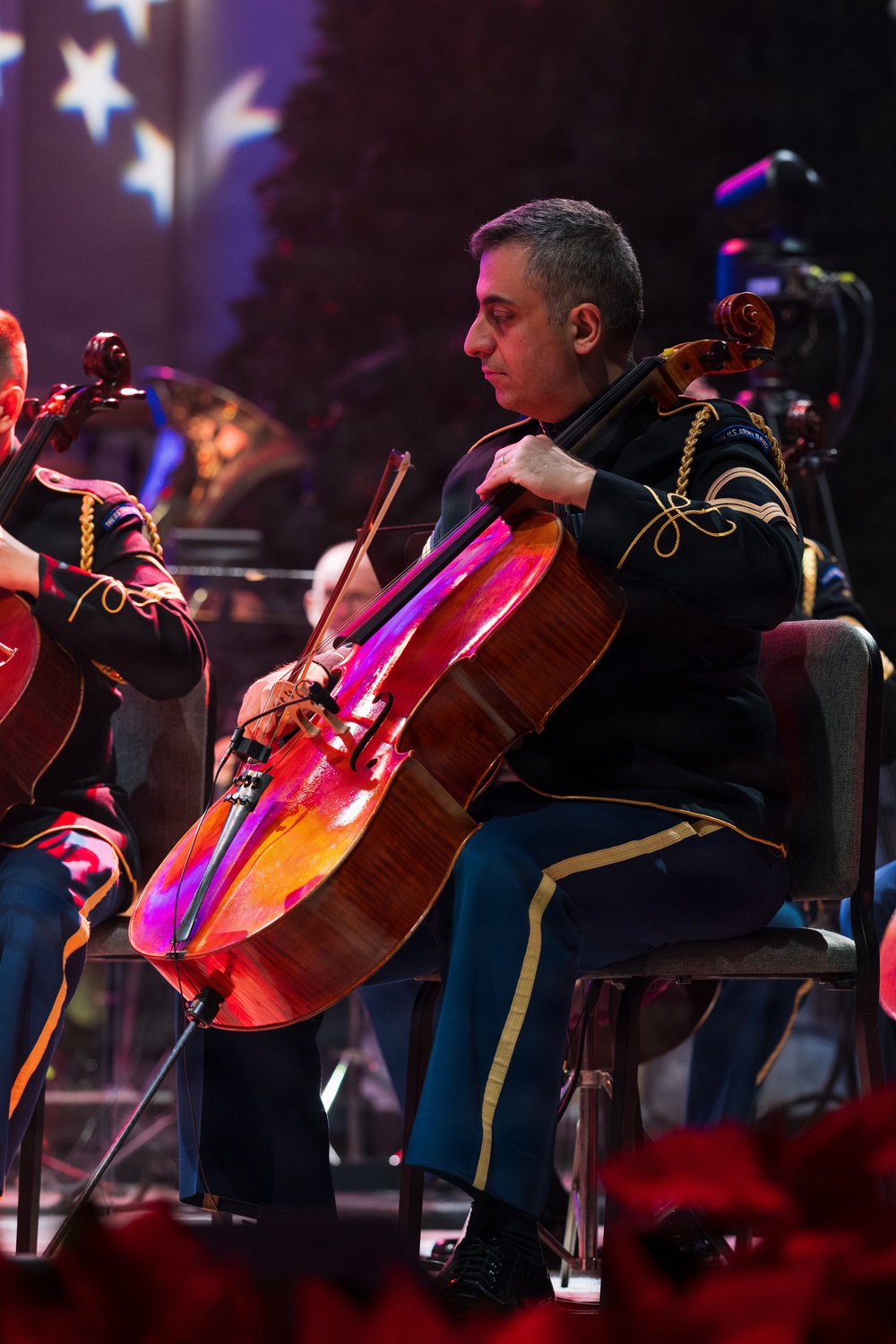US Army Band performs American Holiday Festival