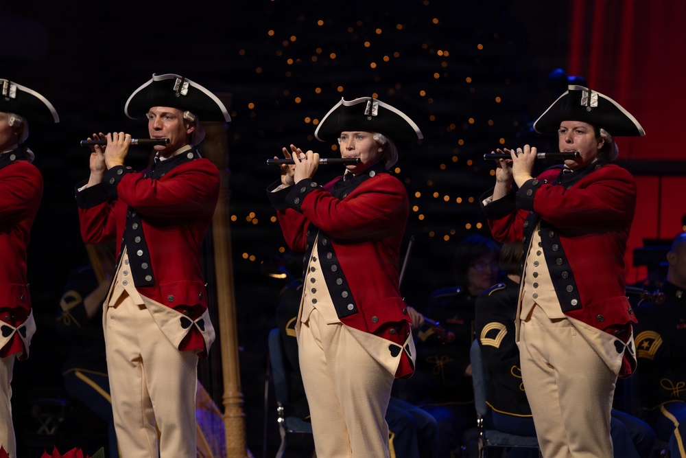 US Army Band performs American Holiday Festival