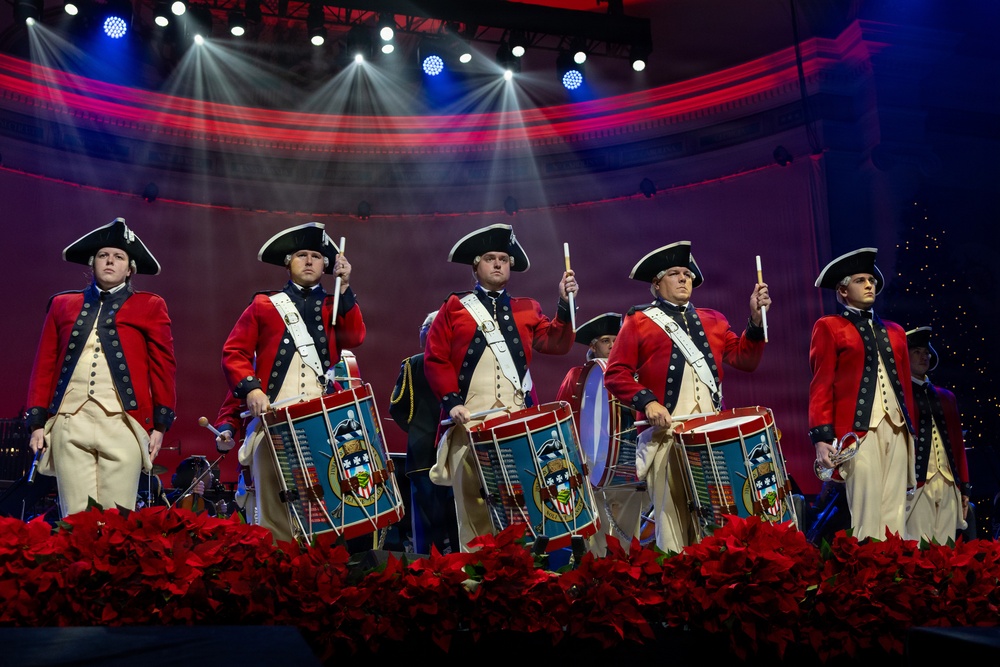 US Army Band performs American Holiday Festival