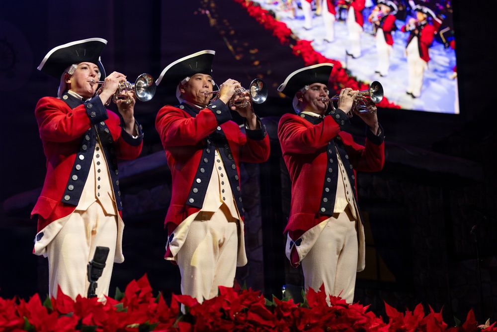 US Army Band performs American Holiday Festival