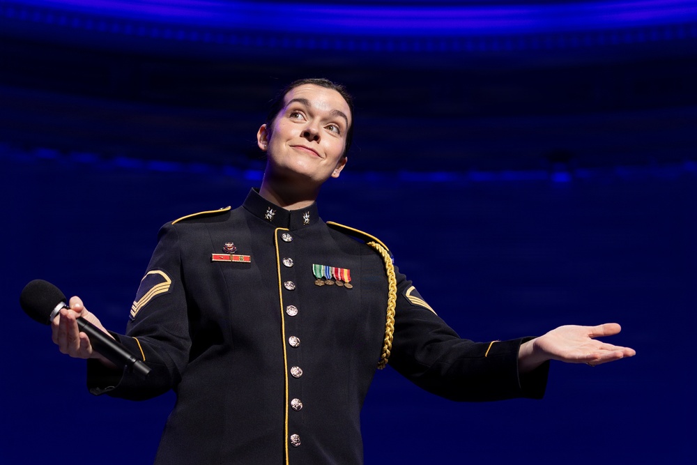 US Army Band performs American Holiday Festival