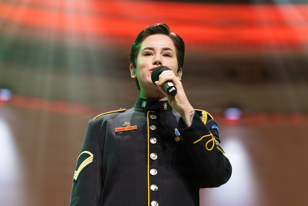 US Army Band performs American Holiday Festival