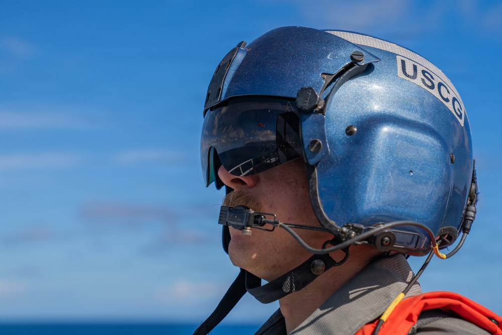 U.S. Coast Guard Air Station Barbers Point conducts cliffside training