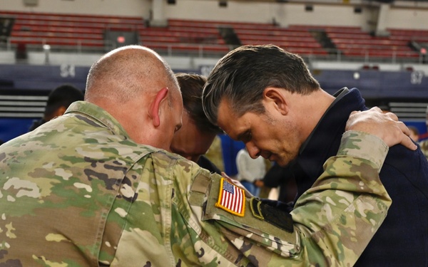 Secretary Hegseth Serves Thanksgiving Meal to JTF-DC Service Members