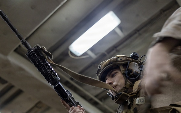 22nd MEU(SOC) | LAR Marines Conduct Dry Fire Training