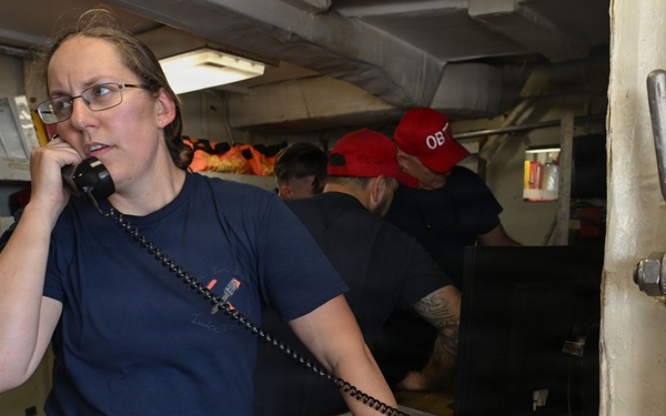 USCGC Polar Star conducts toxic gas drill, moors at Pearl Harbor, Hawaii