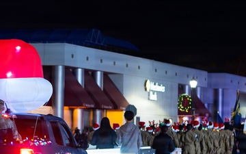 Fort Hunter Liggett I King City, Ca I Holiday Parade