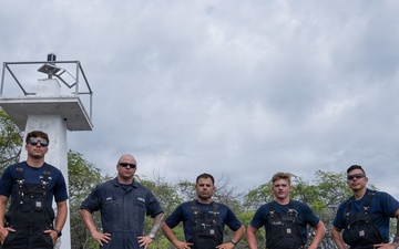 Aids to Navigation Team Honolulu conducts maintenance on Big Island