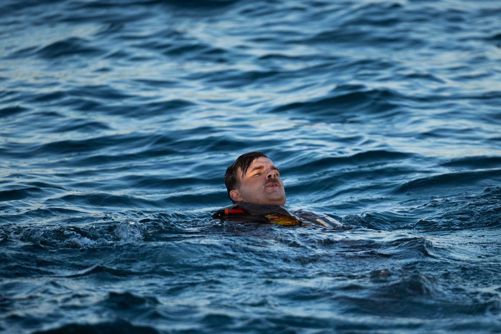 11th MEU Conducts ACV Water Integration Training Program and Surf Qualification