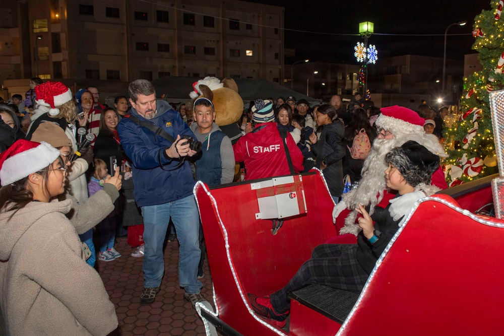 CFAY MWR Tree Lighting Ceremony on Main Base