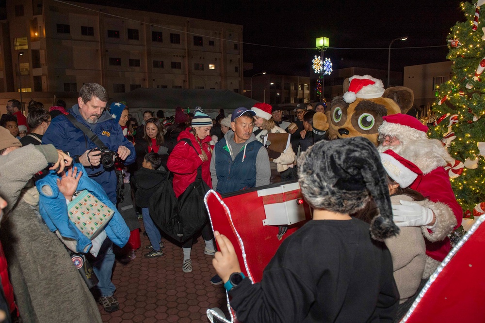 CFAY MWR Tree Lighting Ceremony on Main Base