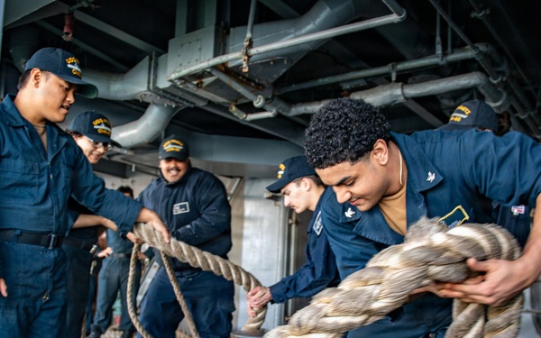 Nimitz Departs San Diego