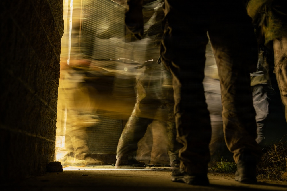 U.S. Marines with 1st Recon Bn. conduct airfield raid during Steel Knight 25