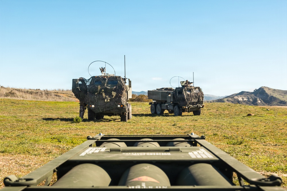 DVIDS - Images - 1st Bn., 11th Marines load HIMARS during Steel Knight ...