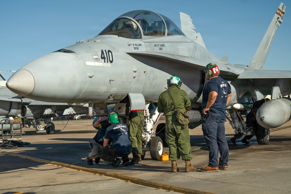 Steel Knight 25: F-35C, F/A-18 fighter jets depart Miramar for Mather node operations