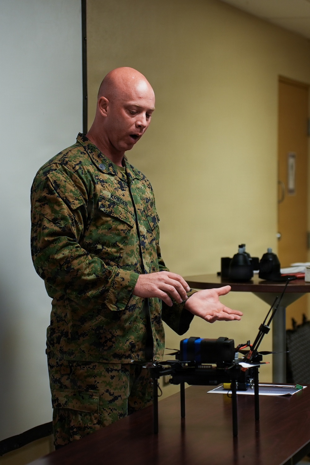 22nd MEU(SOC) | Attack Drone Training: Classroom Instruction