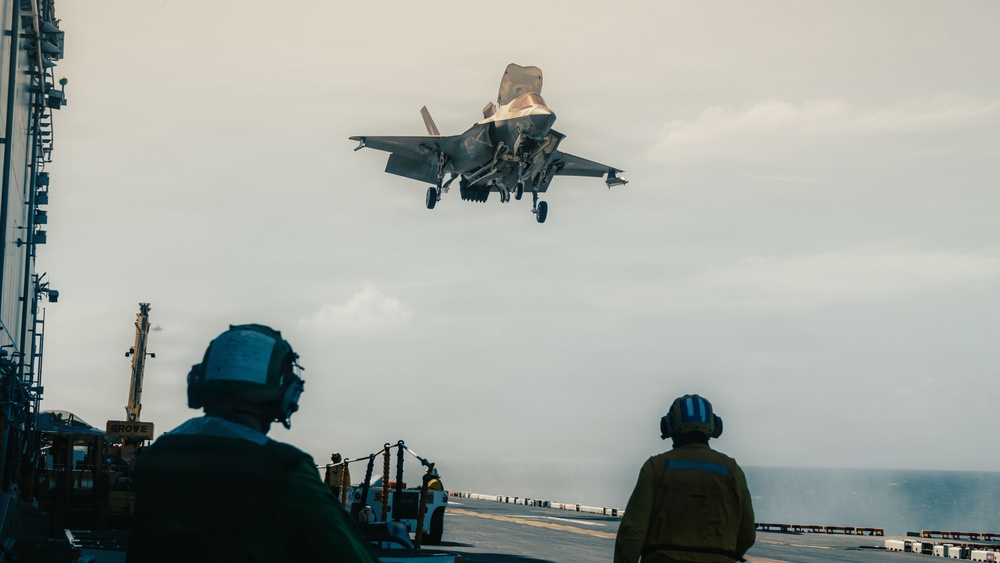 31st MEU | F-35B Fight Operations aboard USS Tripoli