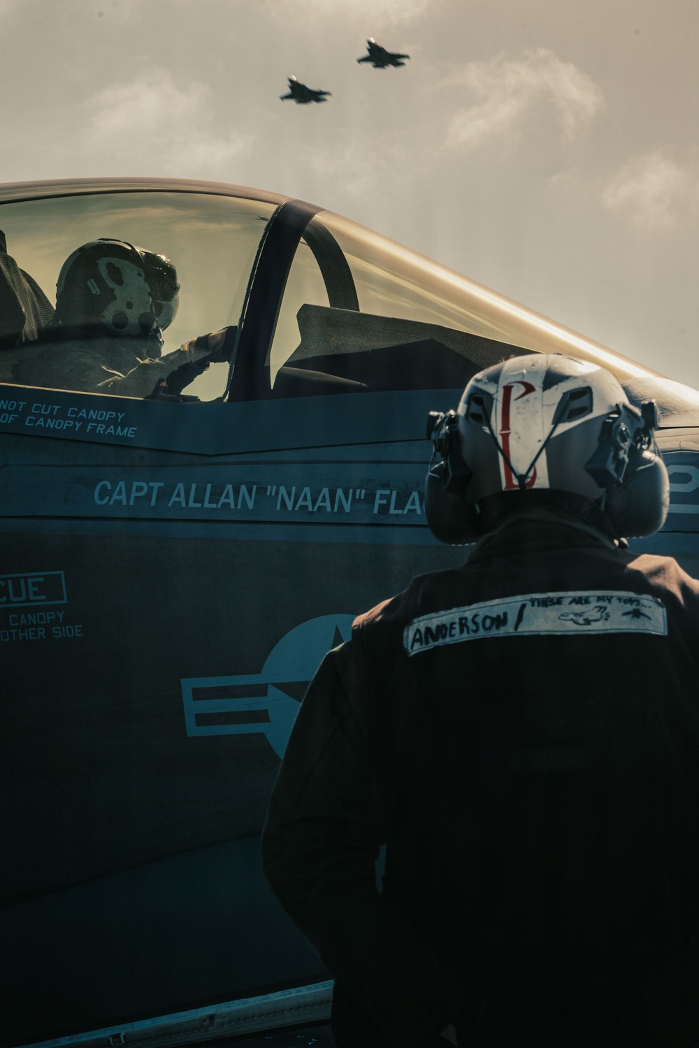 31st MEU | F-35B Fight Operations aboard USS Tripoli