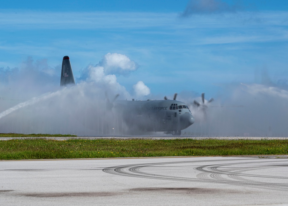 Yokota C-130Js conduct post-flight wash during OCD25