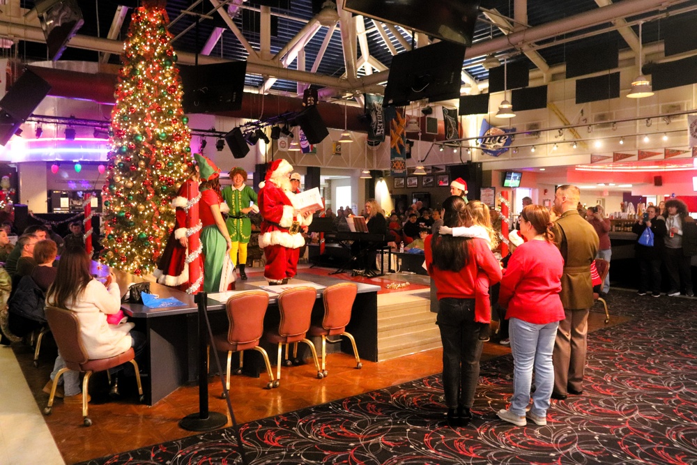 Fort McCoy kicks off holiday season with 2025 Tree Lighting Ceremony