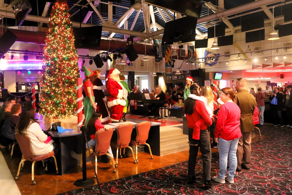 Fort McCoy kicks off holiday season with 2025 Tree Lighting Ceremony