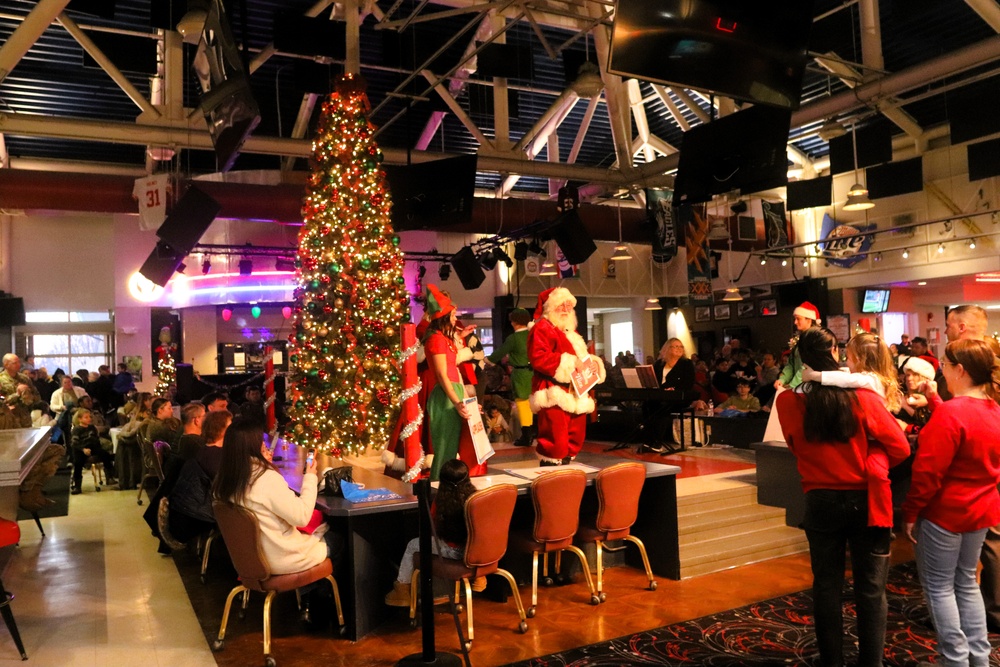 Fort McCoy kicks off holiday season with 2025 Tree Lighting Ceremony