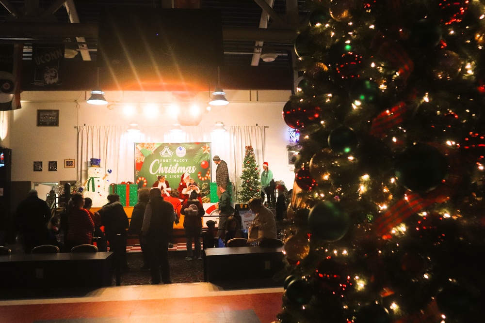 Fort McCoy kicks off holiday season with 2025 Tree Lighting Ceremony