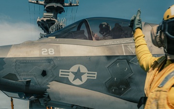 31st MEU | F-35B Fight Operations aboard USS Tripoli
