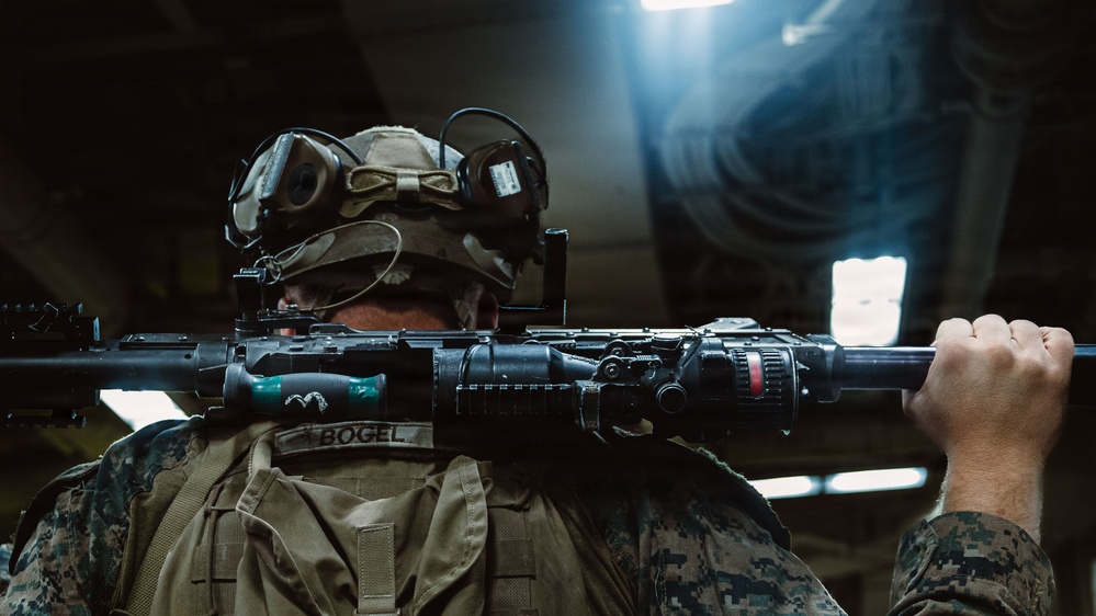 31st MEU | Lima company conducts call away drills