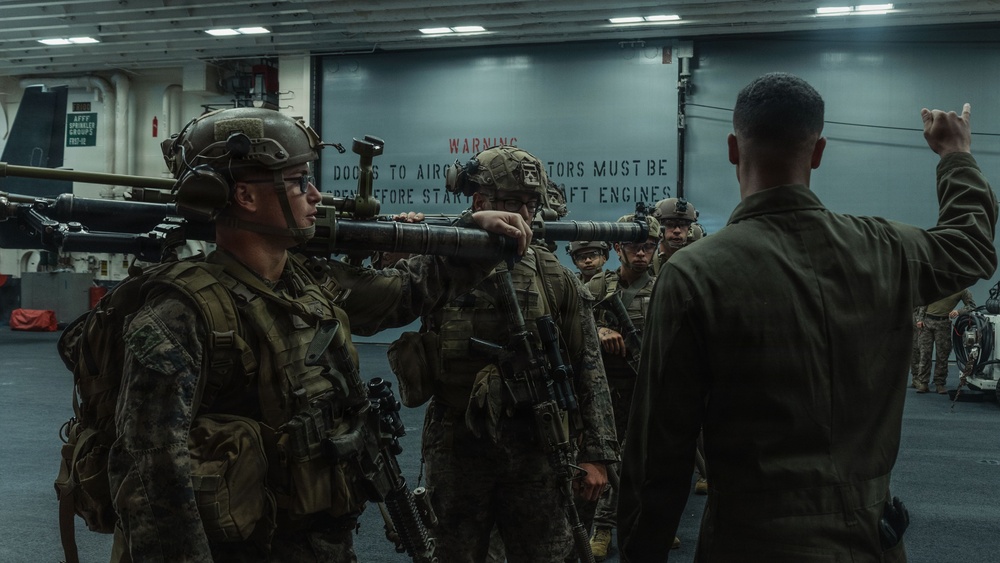 31st MEU | Lima company conducts call away drills