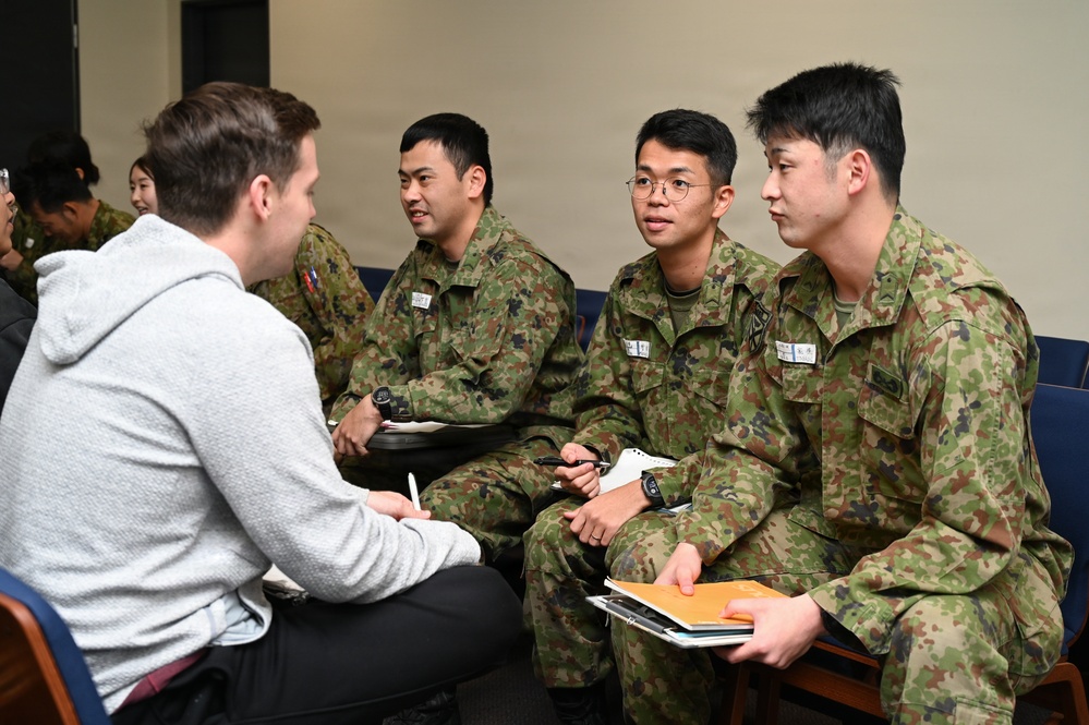 DVIDS - Images - November JGSDF Basic Enlisted English Class [Image 2 of 5]