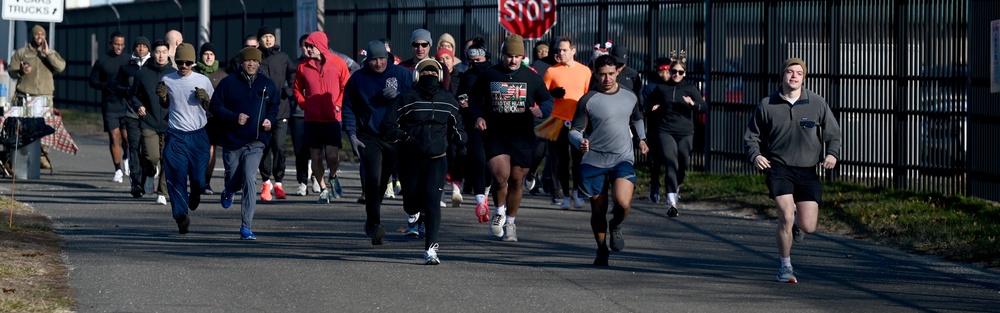 Holiday 5K Boosts Fitness, Morale at 106th Rescue Wing